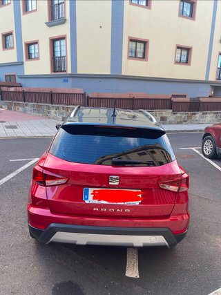 SEAT Arona 1.0 TSI 95cv • 30.000 km • Bicolor Rojo