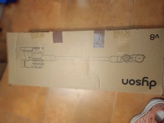 Dyson V8 Origin. Nunca se ha usado, totalmente nue