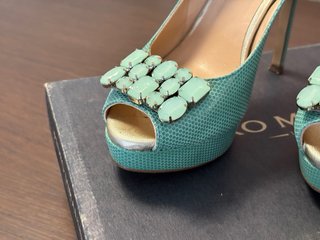 Zapatos Pedro Miralles Talla 38 Pedrería