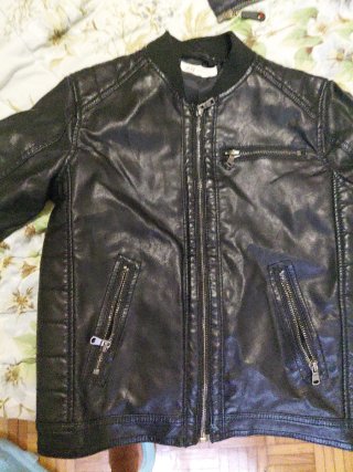 Chaqueta bomber H&M negra de 8-9