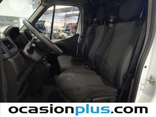 Nissan Interstar Furgon 2.3 dCi GO L2H2 3,5T FWD 99 kW (135 CV)