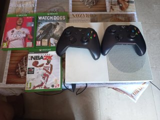 Xbox One S + 3 Giochi