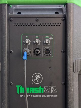 2 Altavoces Mackie Thrash 212 1300W