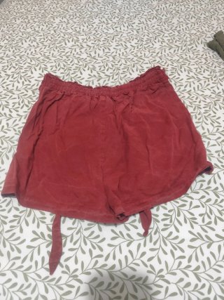 Pantalón corto teja con cinturón