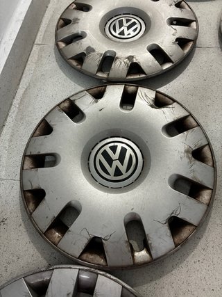 Tapacubos VW 14 Originales 6 unidades + 1