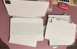 iPad Air 4 + Apple Pencil y Accesorios