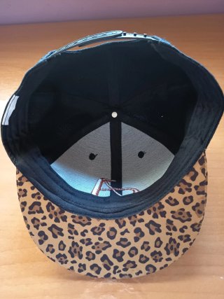 Gorra Snapback Atlantis Letra A