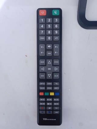 Televisor LED TD Systems Negro
