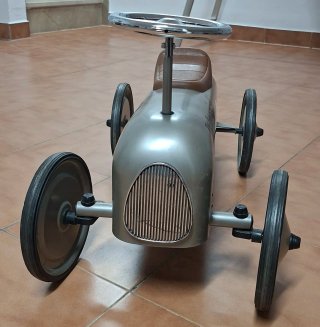 Coche correpasillos Imaginarium