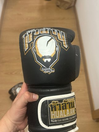 Guantes y espinilleras Muay Thai Hualaan Piel
