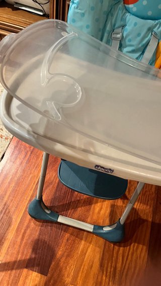 Trona Chicco infantil con estampado de frutas