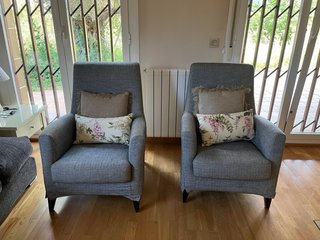 2 Sillones Altos + Sillón con Puff