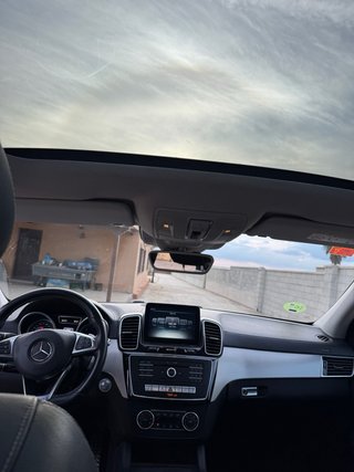 Mercedes-Benz  GLE 2016