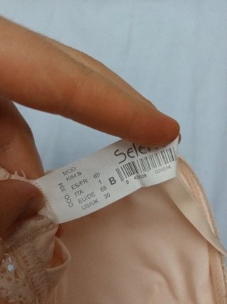 Sujetador encaje beige