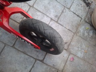 Bicicleta infantil Berg BIKY Roja