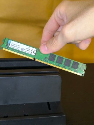 RAM 8gb Ddr3 1600mhz Kingston - Funzionante