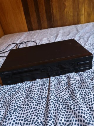 Amplificador Yamaha AX-497 Negro