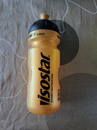 Bidón ciclismo Isostar dorado