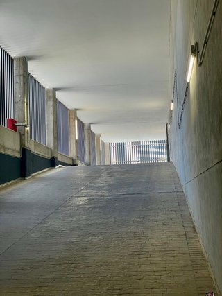 Plaza de garaje para moto en Entrenúcleos