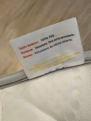 Colchón cuna + regalo funda de colchón y 4 bajeras