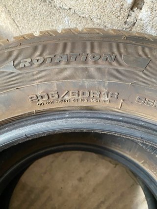4 Neumáticos nuevos 95% 205/60 R16 96H