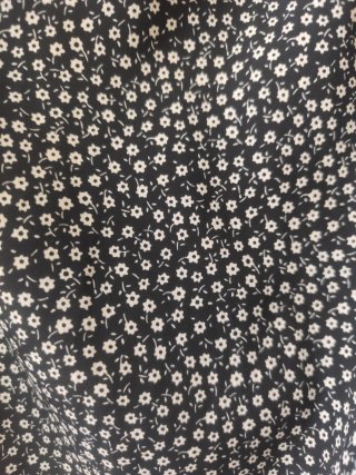 Falda floral