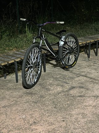 Bici de Stunt Negra
