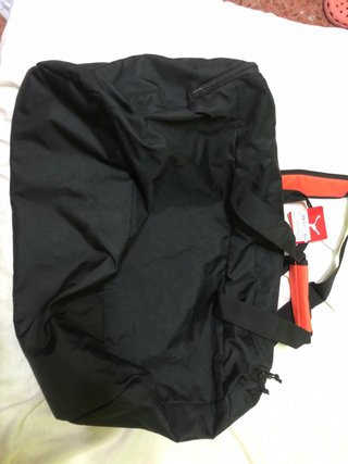 Mochila deportiva gimnasio naranja y negra