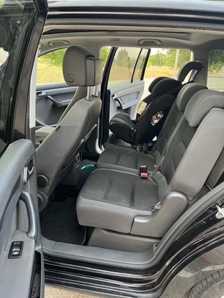 Volkswagen Touran 7 plz 2.0 140cv tecno PANORAMICO