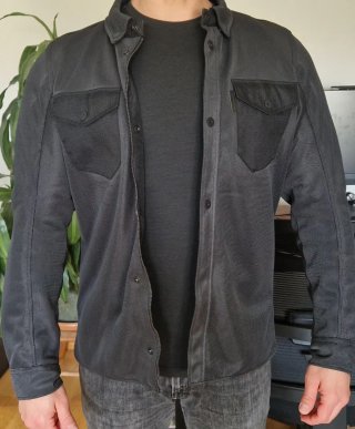 Chaqueta de moto REV’IT! Tracer Air 2 + espaldera