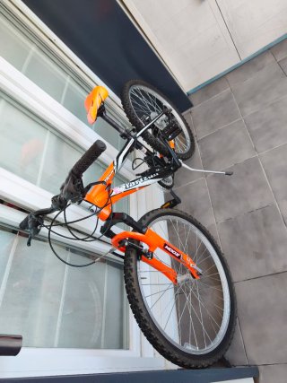 Bicicleta de Montaña Naranja