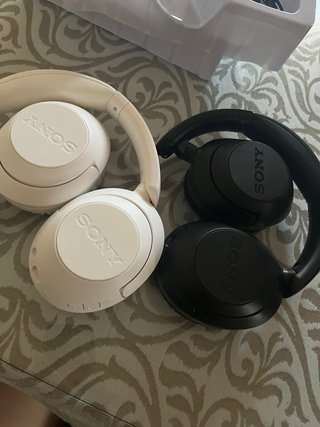 Pack Sorpresa Básico: Auriculares Sony + Libros