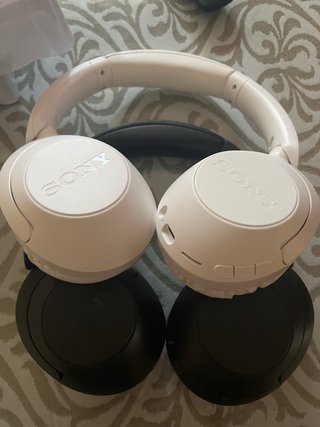 Pack Sorpresa Básico: Auriculares Sony + Libros