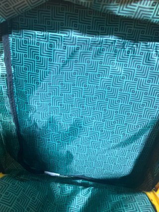 Mochila amarilla