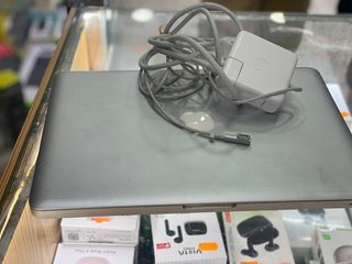 MacBook Pro 13 (2011) Caricatore Apple