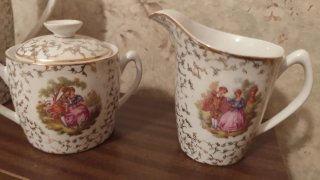 Tetera de porcelana china con diseño