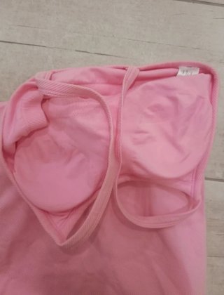 Mono deportivo rosa