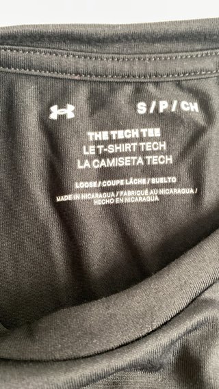 Camiseta Under Armour Negra