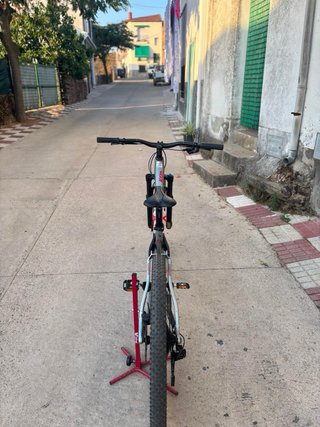 Bicicleta Ghost nueva prácticamente