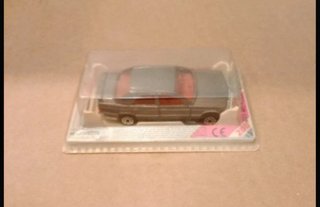 Majorette Mercedes 190 1/64