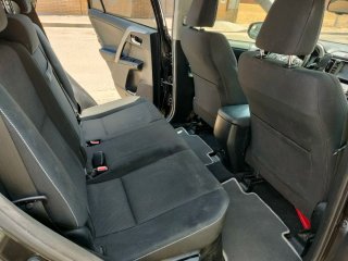 Toyota RAV4 4WD 2018 híbrido