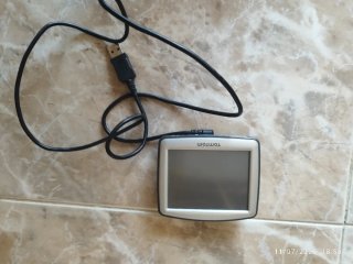 GPS TomTom con cable USB