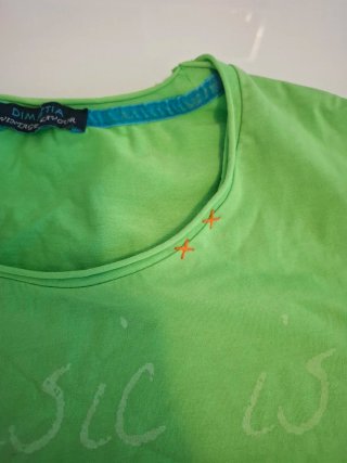 T-shirt con stampa cassette Music is best