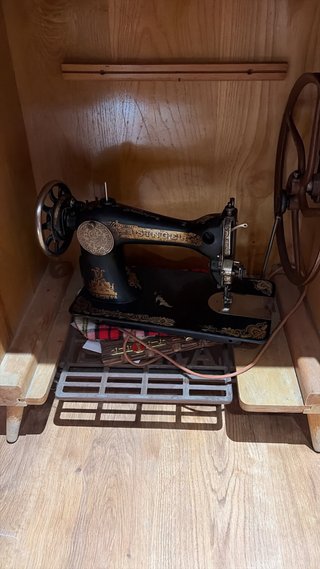 Máquina de coser Singer antigua