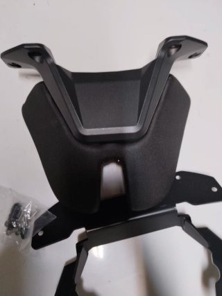 Respaldo Zontes 368 Negro