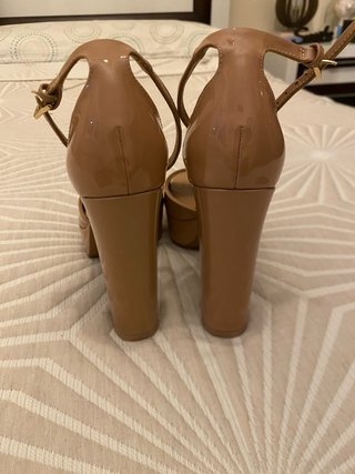 Zapatos Zara Tacón Ancho Beige Talla 38