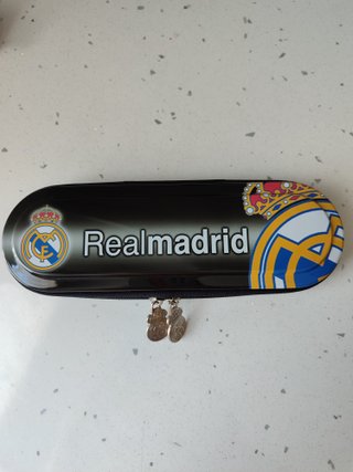 Estuche metálico Real Madrid nuevo pluma bolígrafo