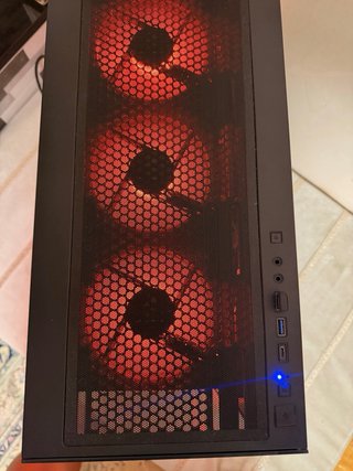 PC Gaming Ryzen 5 5600 + RX 7600