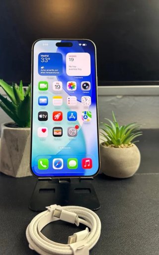 Iphone 16 Pro Max Dorado 256GB como nuevo!!