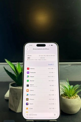 Iphone 16 Pro Max Dorado 256GB como nuevo!!